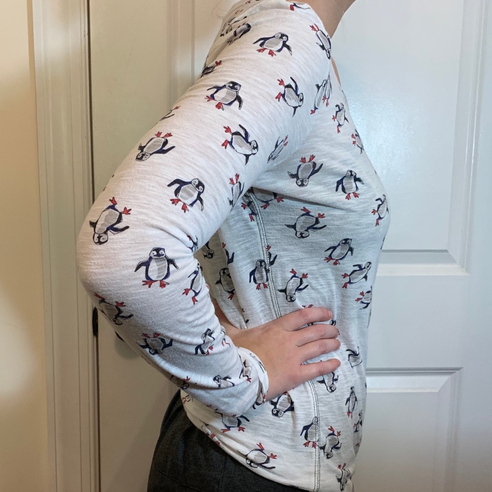 Aeropostale Long Sleeve T Cute Penguin - Picture 5 of 12
